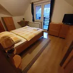 Bed and breakfast Miskar Cerknica