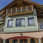 Miskar 采尔克尼察