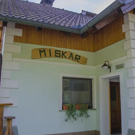 Bed & Breakfast Miskar 3*