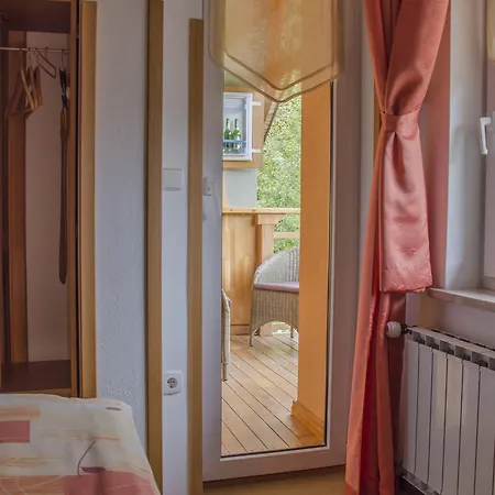 Bed & Breakfast Miskar 3*