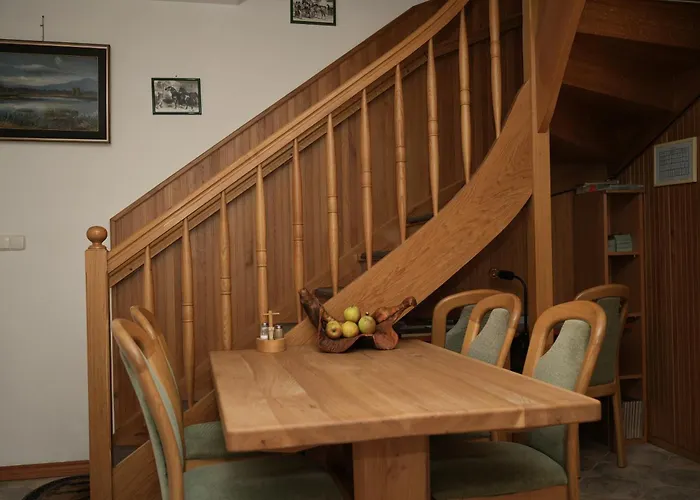 Bed & Breakfast Miskar Cerknica