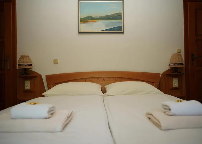 Miskar Bed & Breakfast 3*